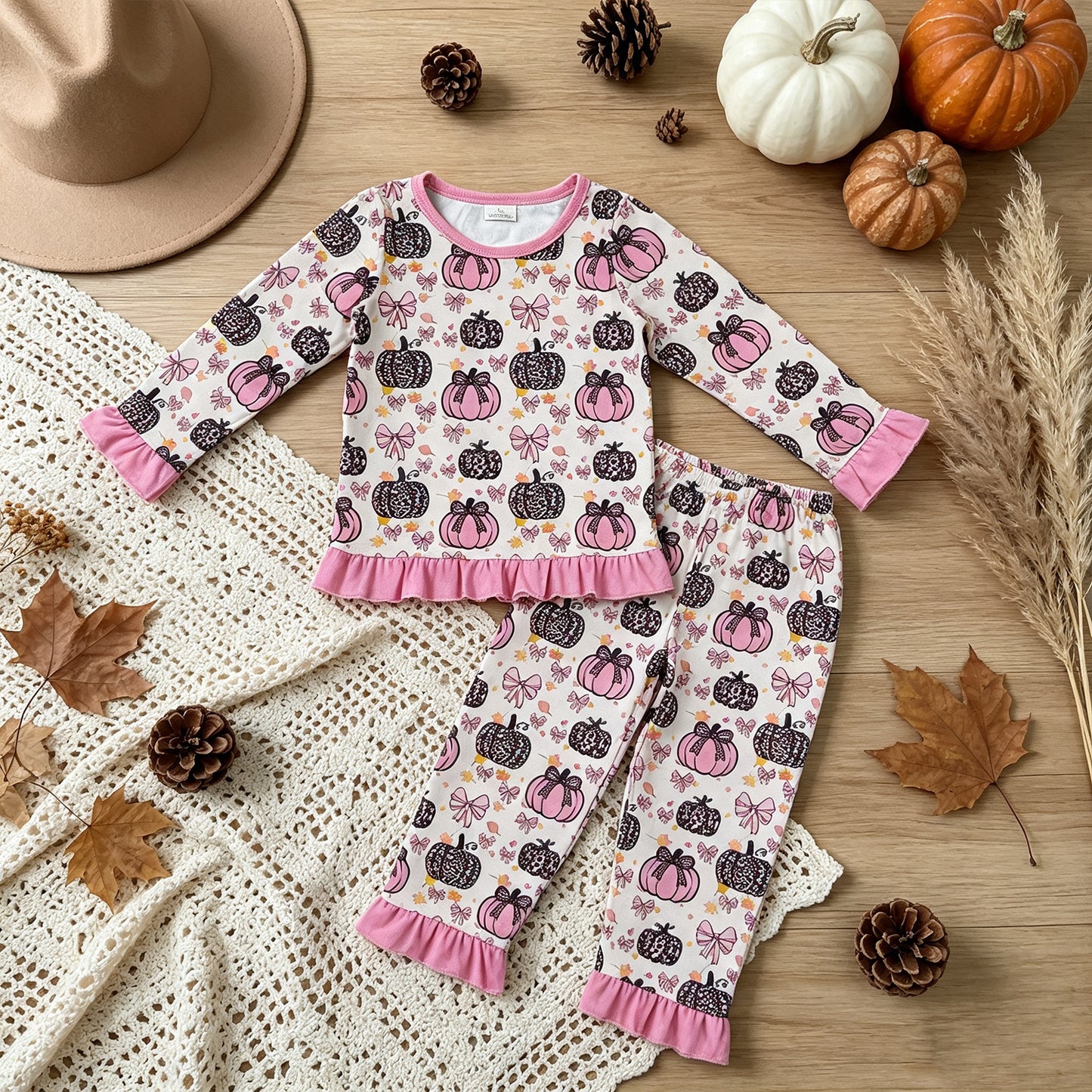 RTS No moq milk silk GLP3350 Baby Girls Pink Bow Leopard Pumpkin Print Long Sleeve Top Ruffle Pant Two Piece Fall Pajama Set（副本）