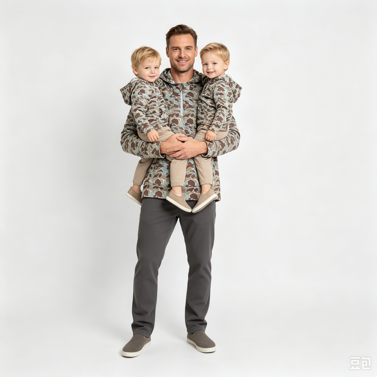RTS NO MOQ Sibling milk silk Adult To Match Kids Green Khaki Camo Long Sleeve Zip Pocket Hoodies Tops