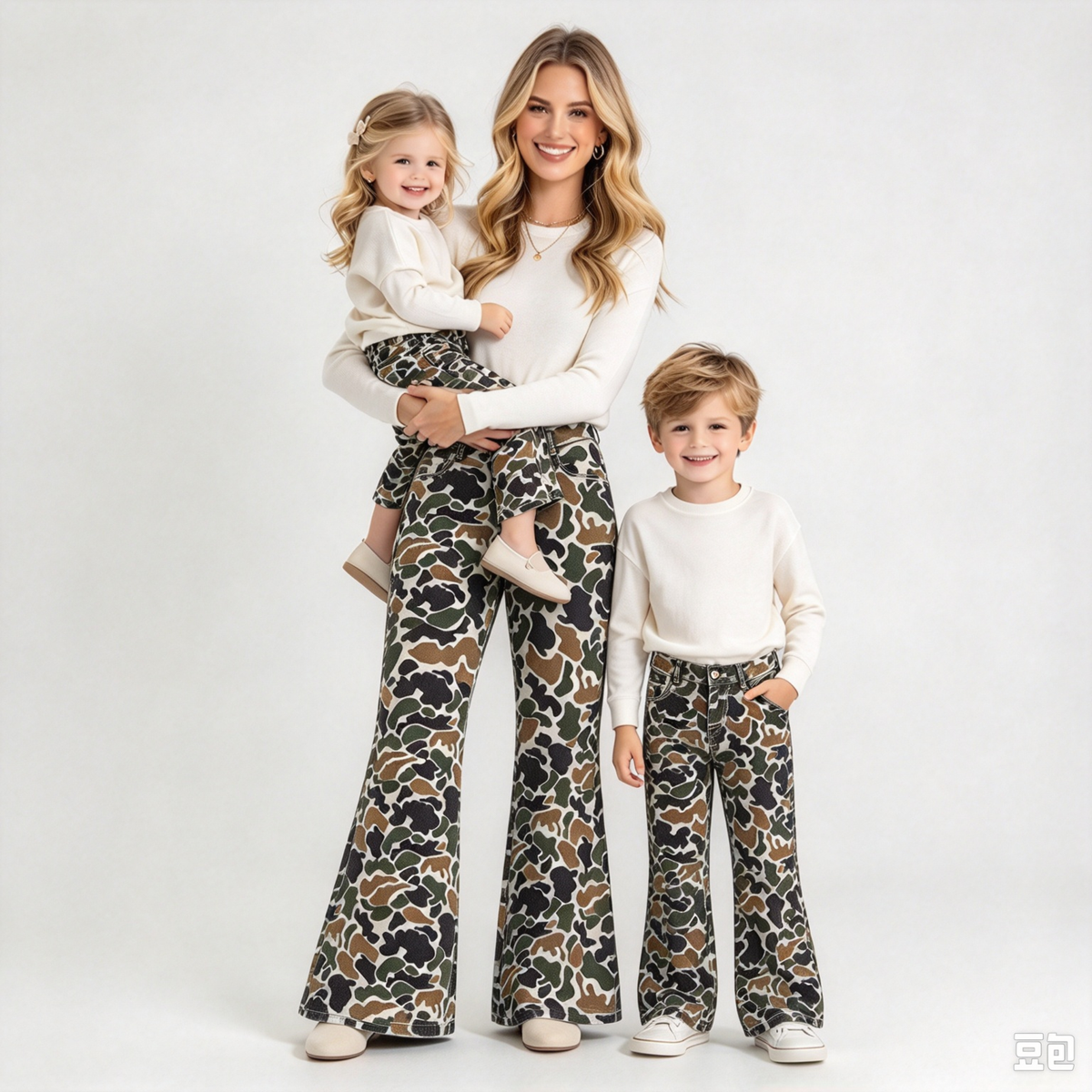RTS NO MOQ Sibling Denim Adult To Match Kids Camo Flare Pants Matching Family Camouflage Bell Bottom Trousers