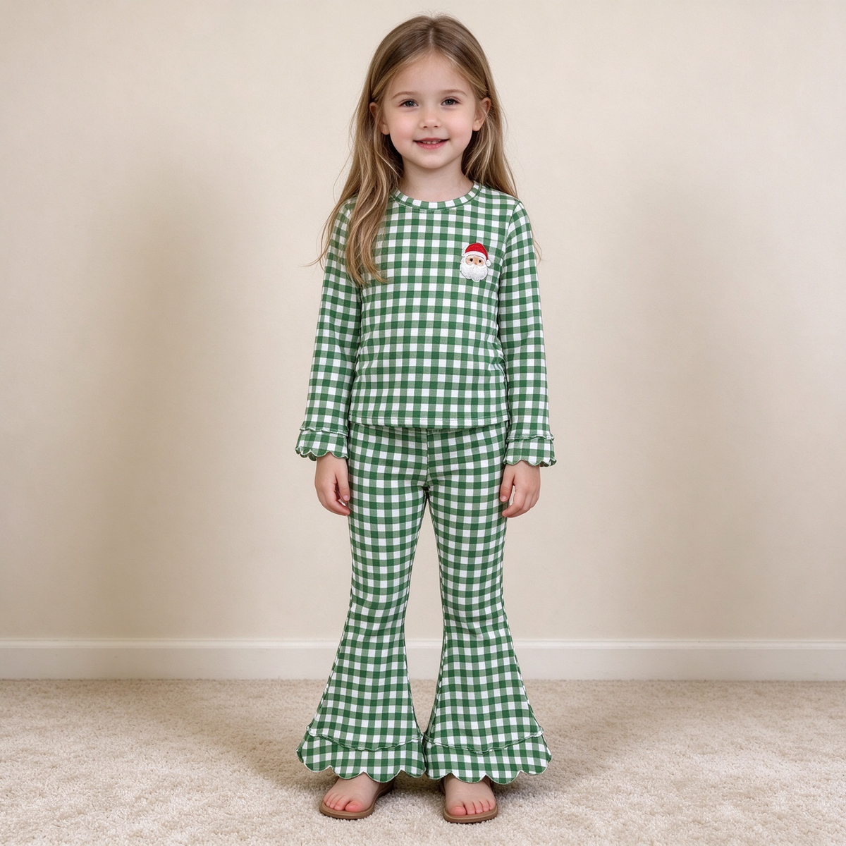 NEW RTS NO MOQ milk silk GLP3589 Embroidery Baby Girls Green Checked Top With Embroidery Santa Scallop Pant Christmas Outfit Set