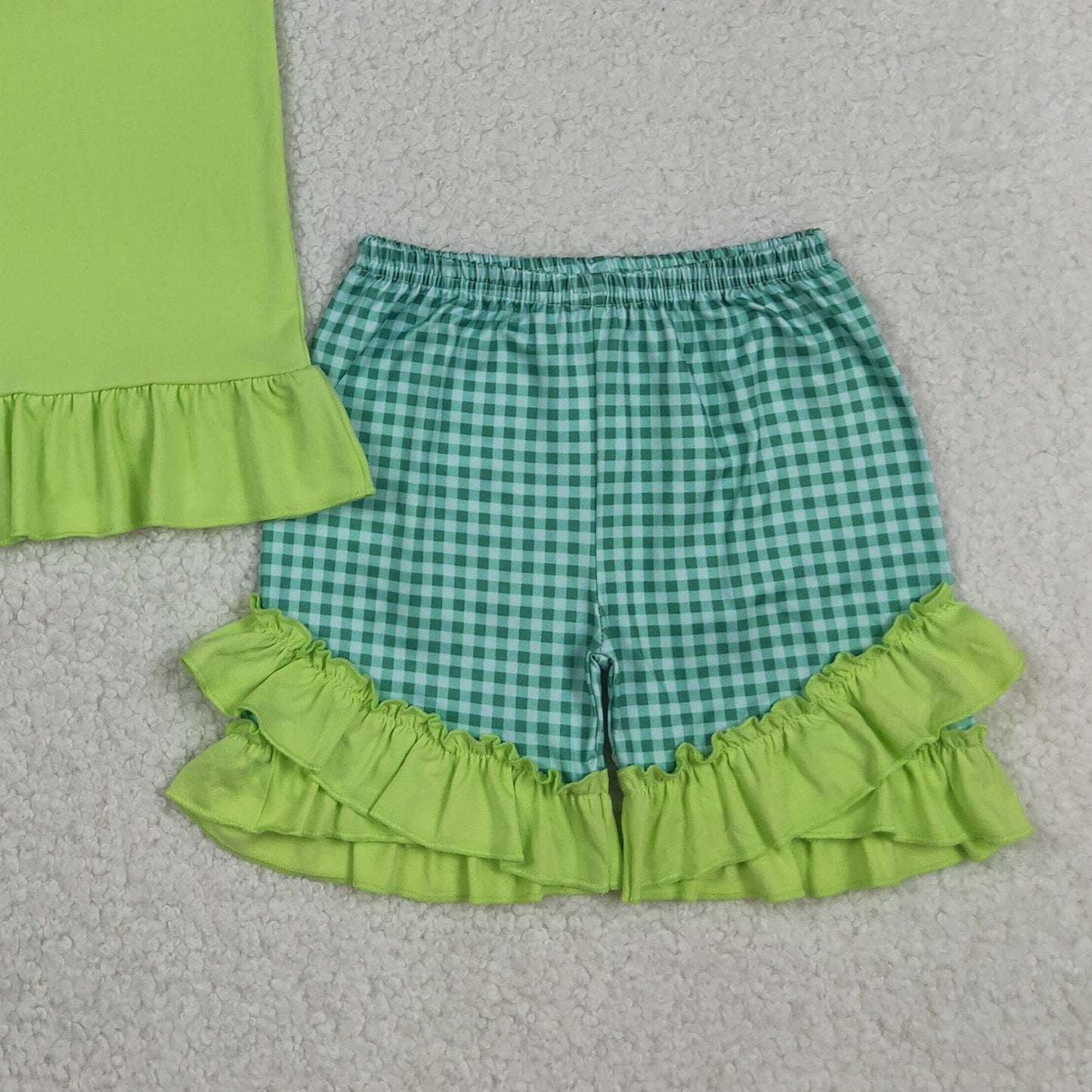 RTS NO MOQ GSSO3033 Baby Girls Golf Style Embroidery Flag Top Green Checked Ruffle Shorts