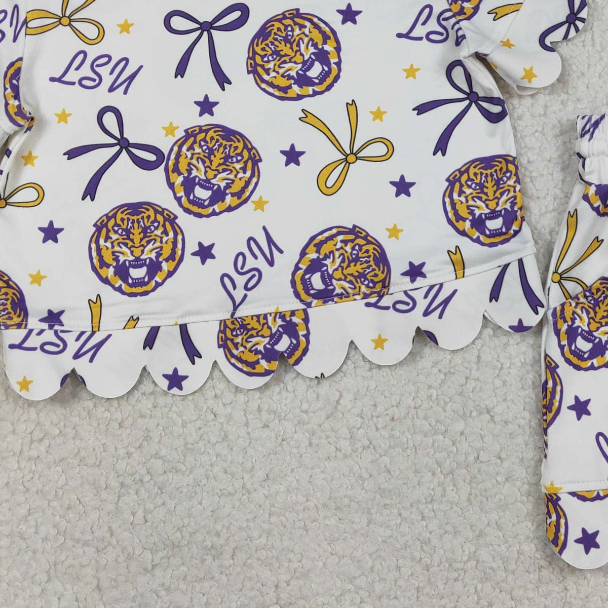 RTS NO MOQ GSSO3256 Baby Girls Scallop Top And Shorts Set with Bow Team Outfit for Infants