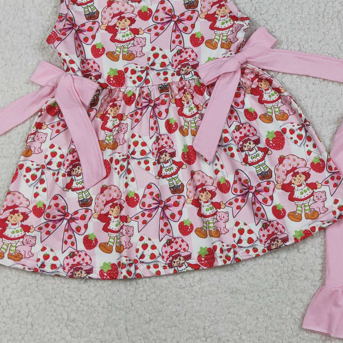 RTS NO MOQ GSSO3104 Girls Baby Sleeveless Pink Checked Strawberry Tunic Ruffle Shorts Outfit Set Cute Children's Clothing