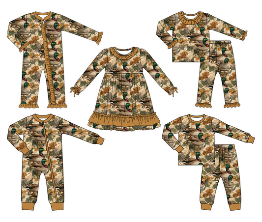 25.5.22 custom each style moq 5eta 4-6week Sibling Sisters duck baby girl long sleeve pants sets 1 and sets 2 and romper 1 and romper 2 and dress match family design