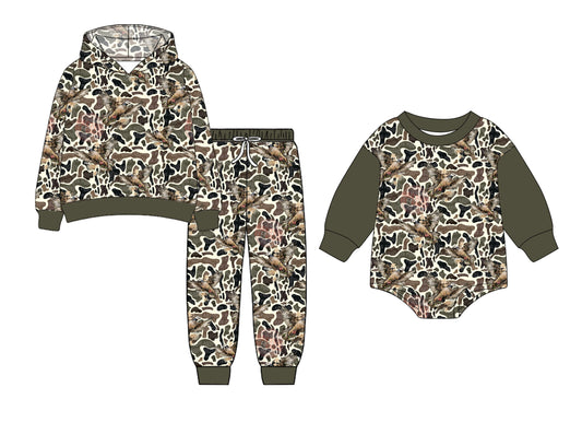 25.7.3 custom each style moq 5eta 4-6week Sibling Sisters camouflage baby boy long sleeve pants sets and rompers match family design