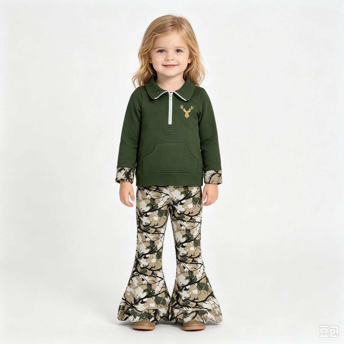 RTS NO MOQ Sibling milk silk Baby Girls Camo Deer Duck Half Zip Pullover And Ruffle Flare Pants Set