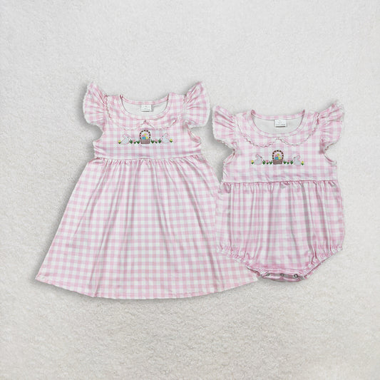 RTS NO MOQ Sibling Baby Girls Embroidered Rabbits And Eggs Pink Checked Easter Dress Rompers