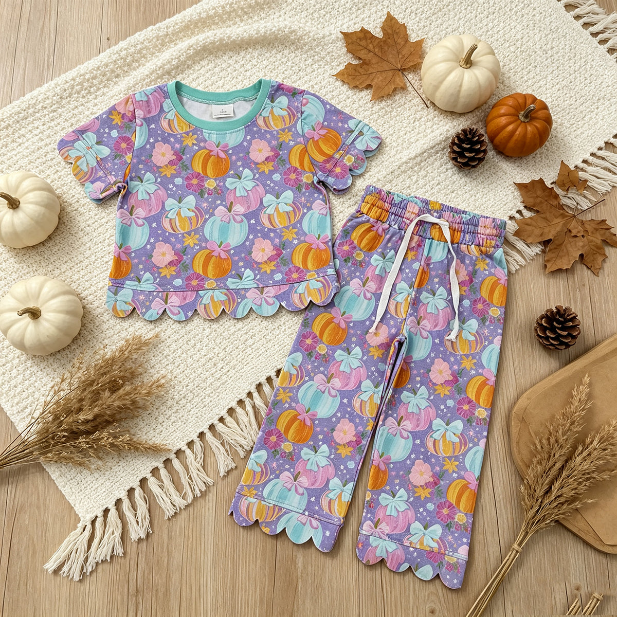 NEW RTS NO MOQ milk silk GSPO2364 Baby Girls Short Sleeve Colorful Flowers Pumpkins Print Top Pants Fall Scallop Trim Outfit