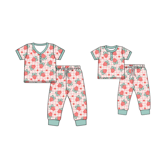 12.3 custom each style moq 5eta 4-6week Sibling Sister strawberry baby girls short sleeve pants sets and adult sets match design