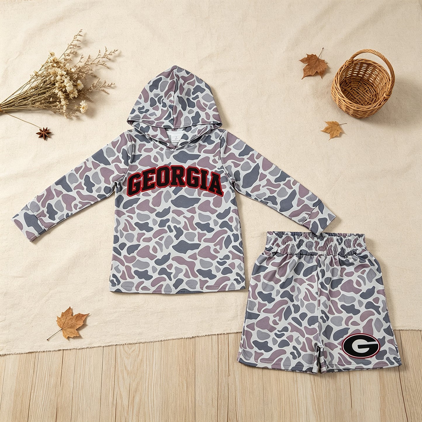 NEW RTS NO MOQ milk silk BLS0047 Baby Boys Camo Letter Print Long Sleeve Hoodie Shorts Team Set