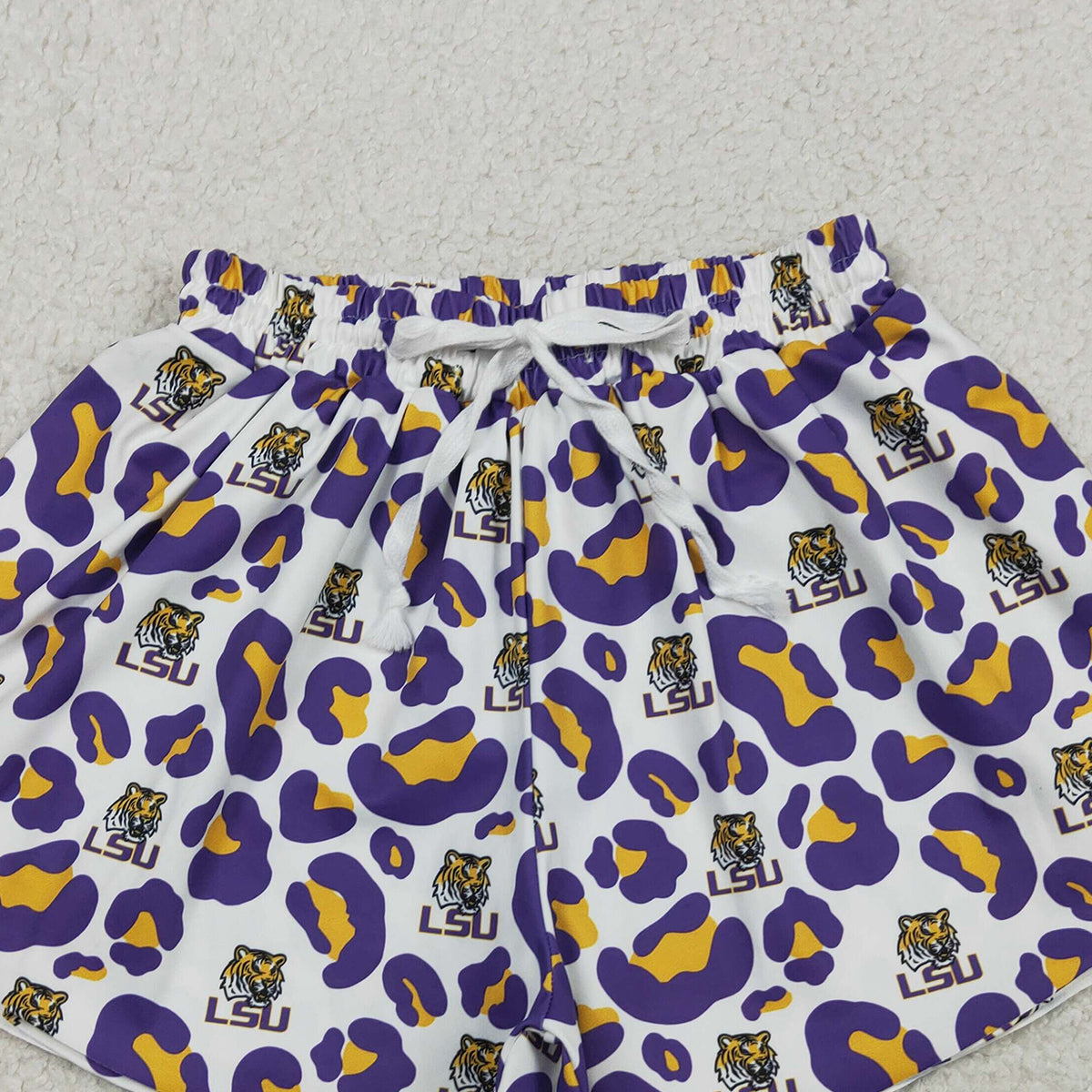 RTS NO MOQ SS0811 Adult Women's Leopard Team Yoga Active Butterfly Print Shorts Bottoms