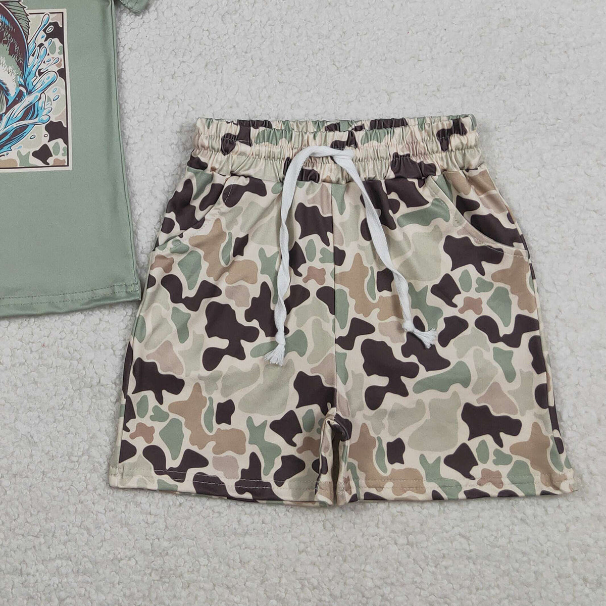 RTS NO MOQ BSSO1835 Baby Boys Green Camo Fishing Top with Pockets Shorts 2-Piece Clothing Set