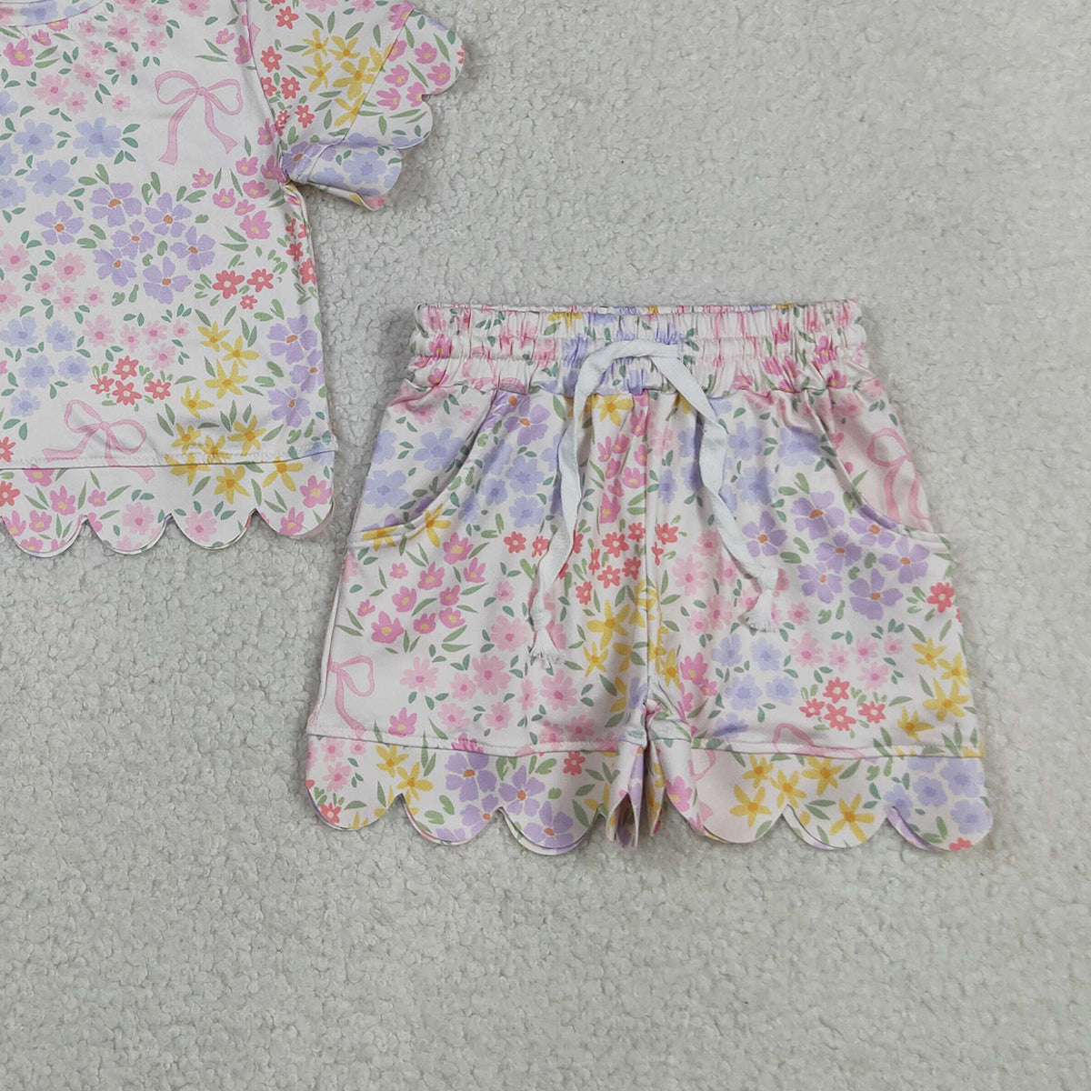 RTS NO MOQ GSSO3270 Toddler Girls Sweet Colorful Flowers Bow Top Pocket Scallop Shorts Outfit
