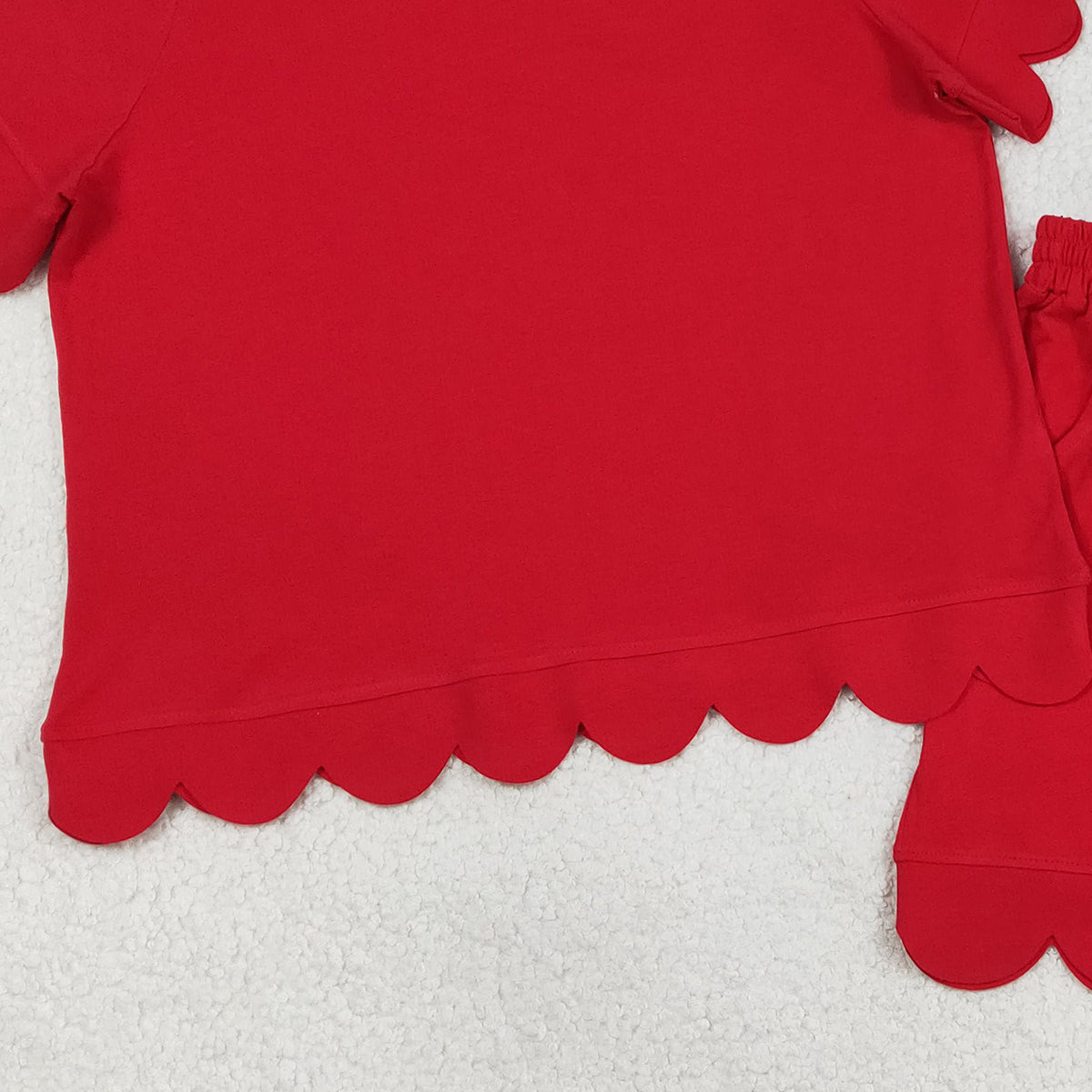 RTS NO MOQ GSSO3205 Adult Women's Red Scallop Short Sleeve Shirt Top with Matching Shorts