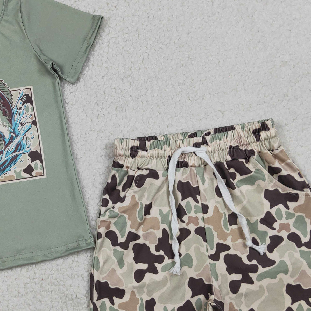 RTS NO MOQ BSSO1835 Baby Boys Green Camo Fishing Top with Pockets Shorts 2-Piece Clothing Set