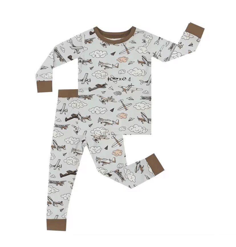 5.16custom each style moq 5eta 4-5week Sibling Sister heavenly father print green boys outfits and baby romper match family design