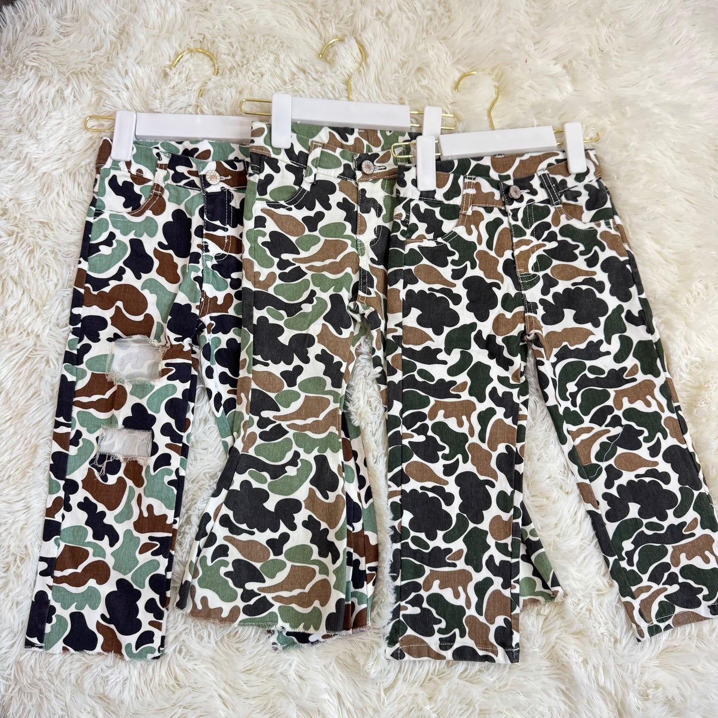 RTS NO MOQ Sibling Baby Girls boy Clothes summer camouflage Jeans: Flared & Ripped