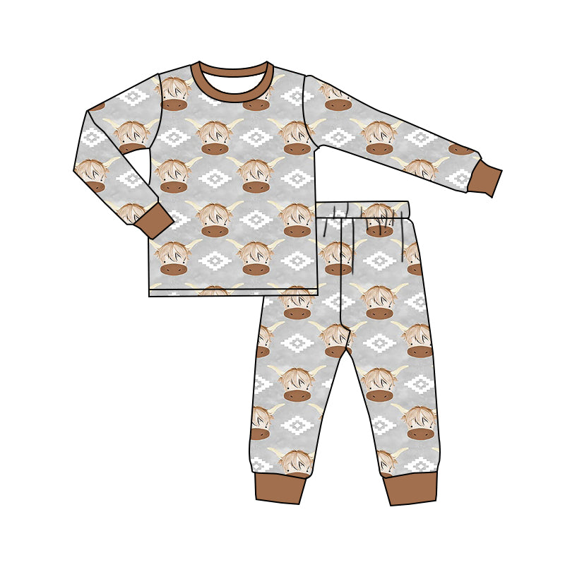 9.7 custom each style moq 5eta 4-6week Sibling Sister cow head baby boy sets and rompers match family design