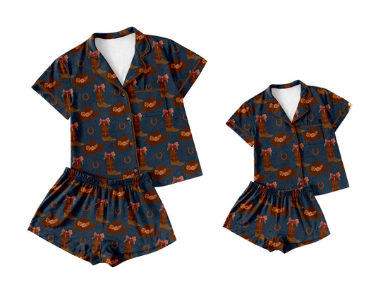 12.20 custom each style moq 5eta 4-6week Sibling Sister boots hats short sleeve shorts sets and adult sets match design