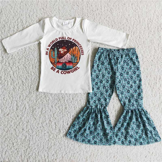 SALES  NEW Be a cowgirl western bell set