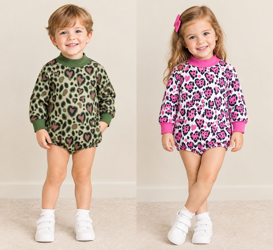 RTS NO MOQ Sibling milk silk High Neck Baby Girls Leopard Heart Print Long Sleeve Mock Neck Bubble Romper