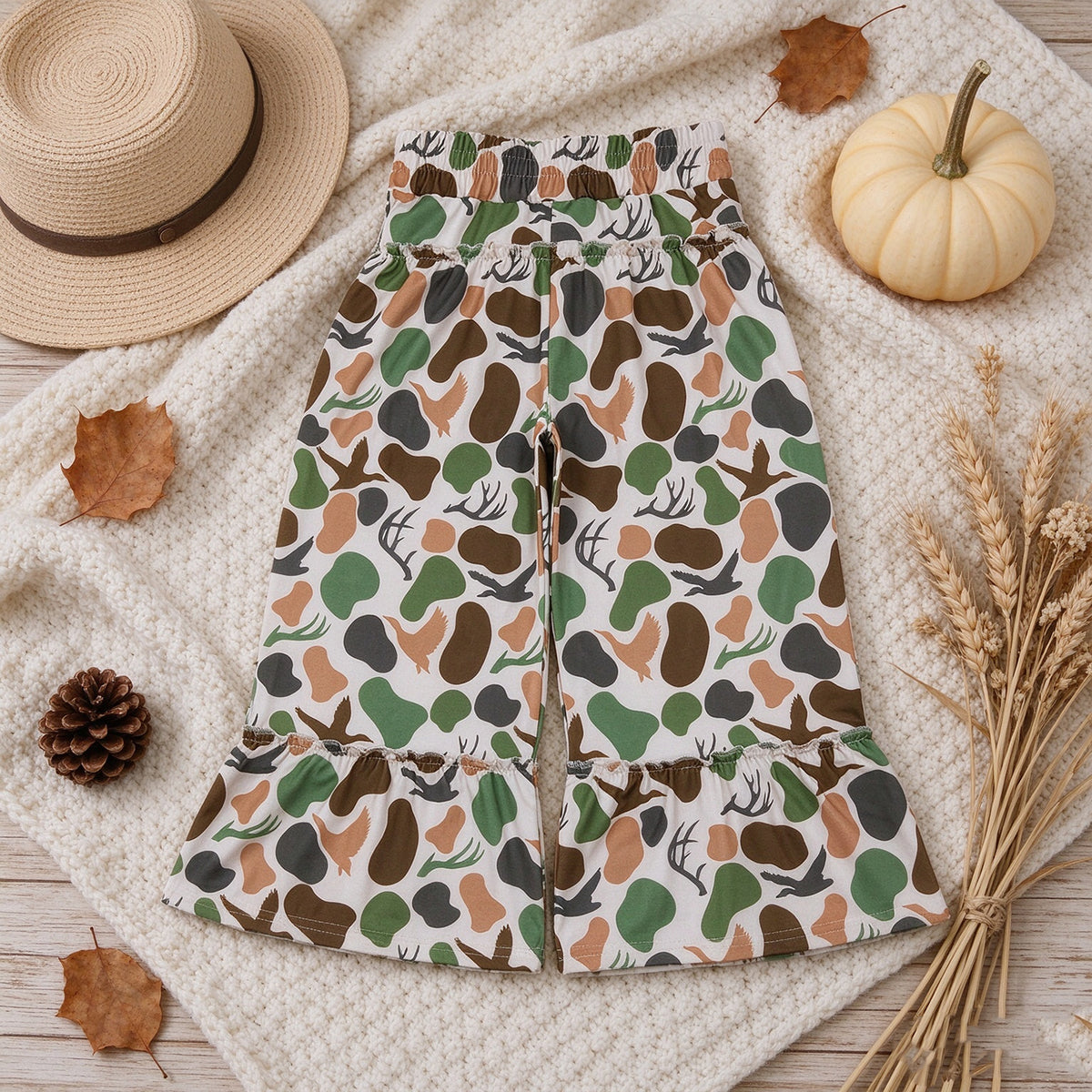 NEW RTS NO MOQ milk silk P1065 Baby Girls Green Brown Camo Deer Ducks Bell Bottom Pants Cute Bottom