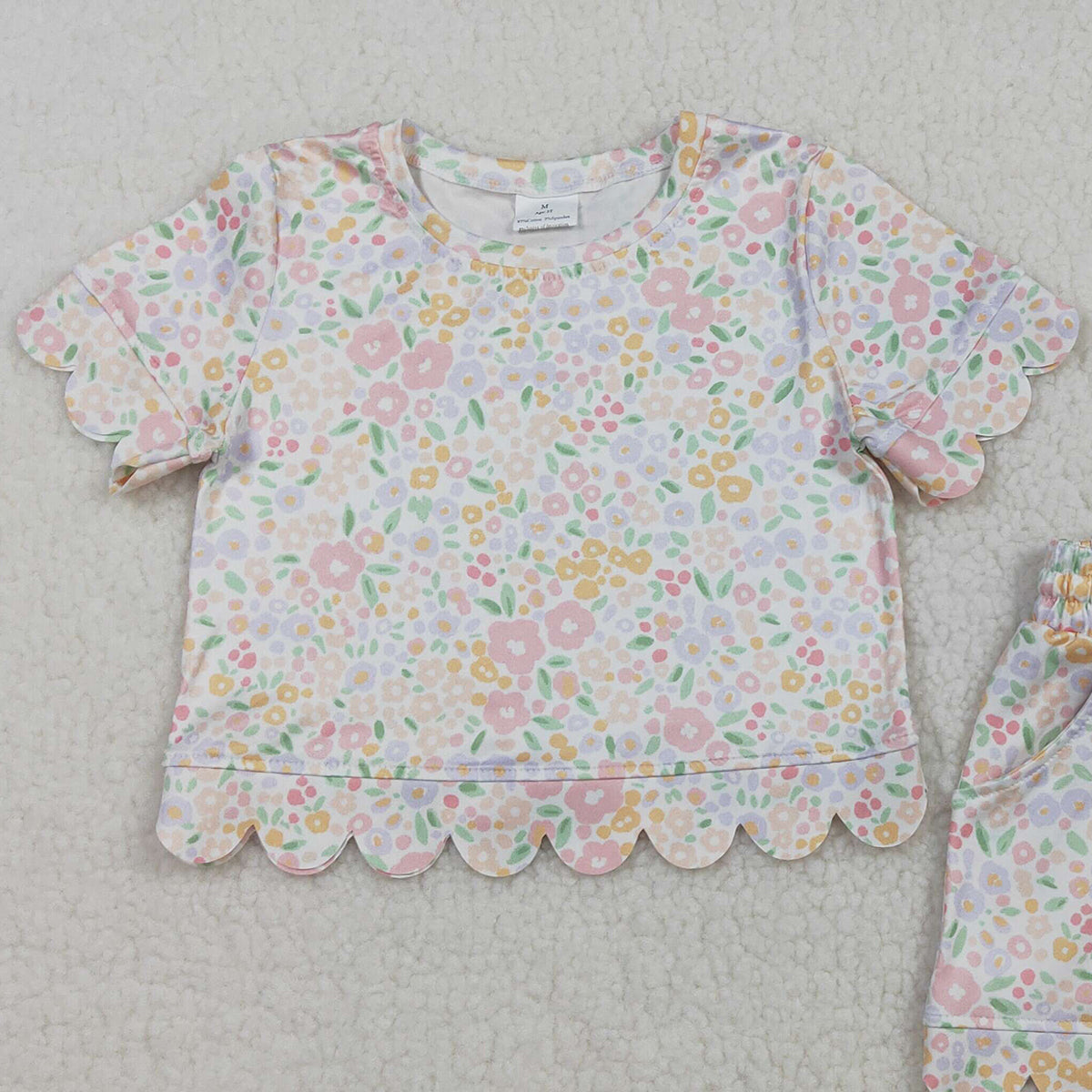 RTS NO MOQ GSSO3273 Baby Girls Short Sleeve Colorful Floral Top And Scallop Shorts Set