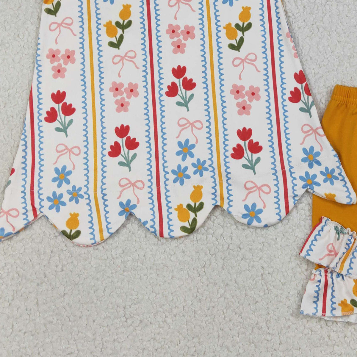 RTS NO MOQ GSSO3388 Baby Girls Bows And Flowers Stripe Scallop Tunic with Ruffle Shorts Cute Outfit Set for Little Ones