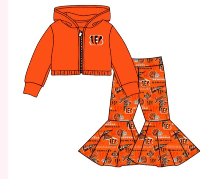 Deadline November 19 custom no moq eta 6-8weeks Orange-red letter B zipper hooded short long-sleeved jacket with flared pants suit