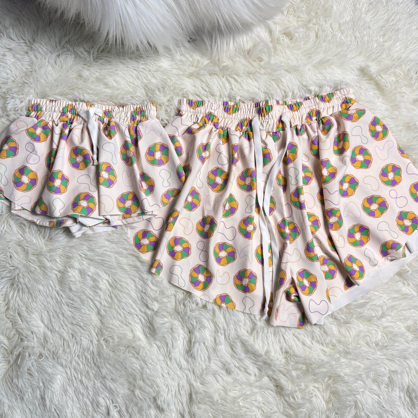 RTS NO MOQ Sibling baby girl clothes and Adult clothes mardi gras yoga kids shorts and adult shorts
