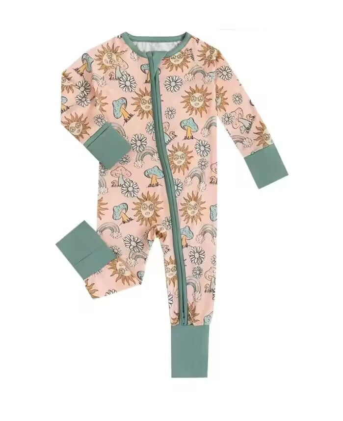 5.16custom each style moq 5eta 4-5week Sibling Sister sun rainbow print green boys outfits and baby romper match family design