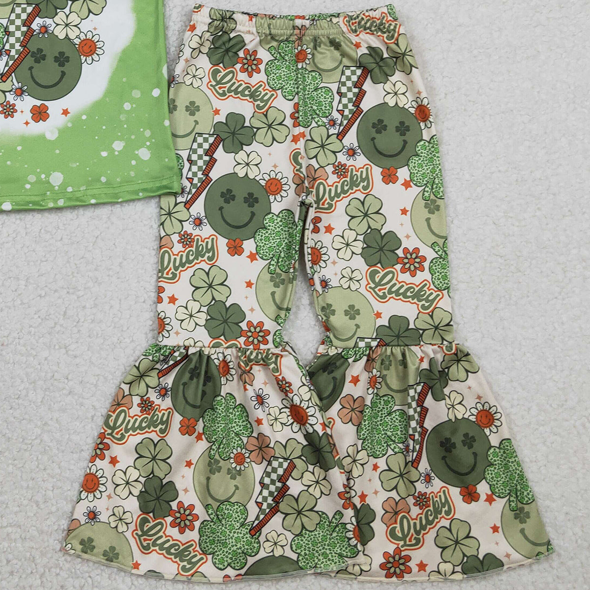 RTS NO MOQ GSPO1876  Baby Girls St. Patrick's Day Outfit Set with Smile Four-leaf Clover Shirt Top And Bell Pants Cute Baby Clothing Set