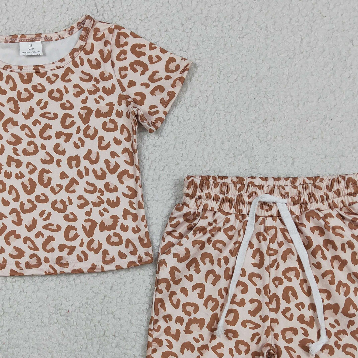 RTS NO MOQ GSSO3292 Baby Girls Leopard Printed Khaki Top Pocket Ruffle Short Pajama Sets