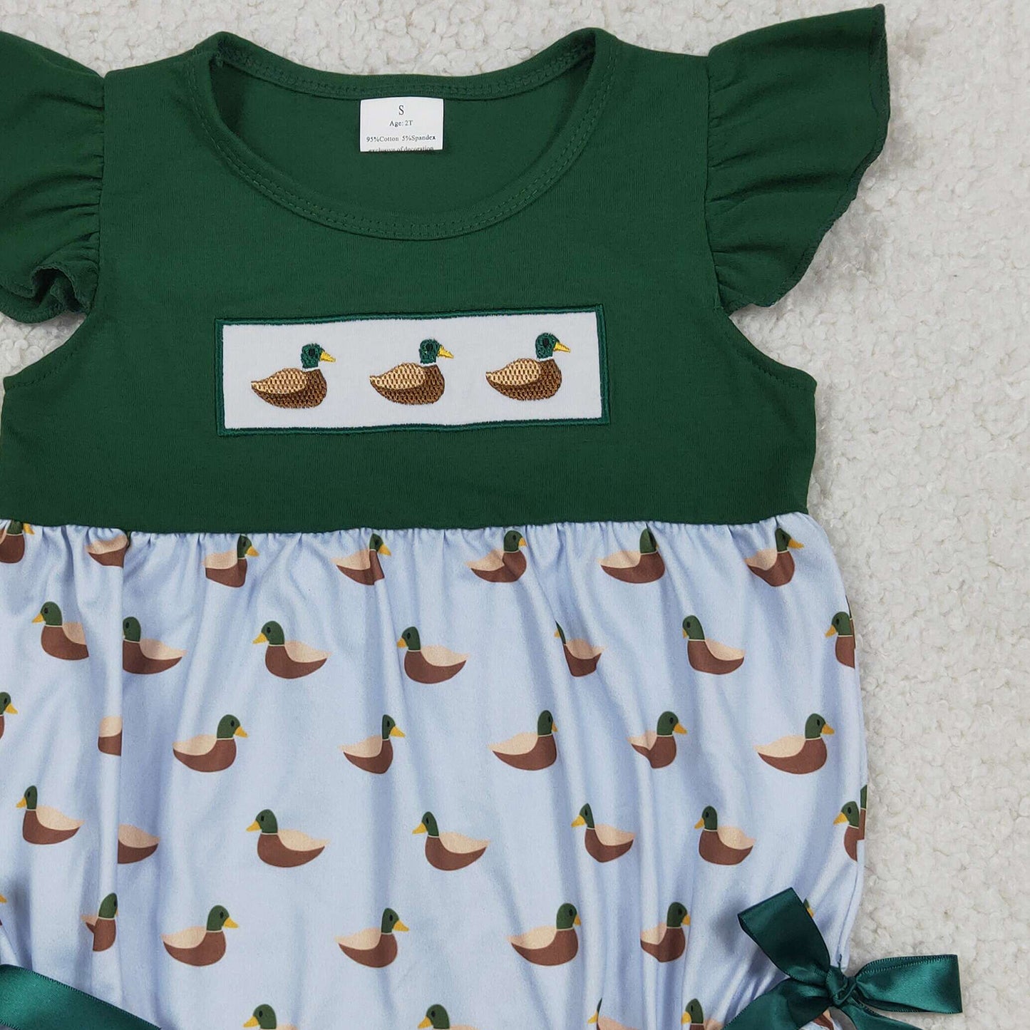 RTS NO MOQ milk silk SR4091 Baby Girls Hunting Embroidery Ducks Flutter Sleeve Rompers