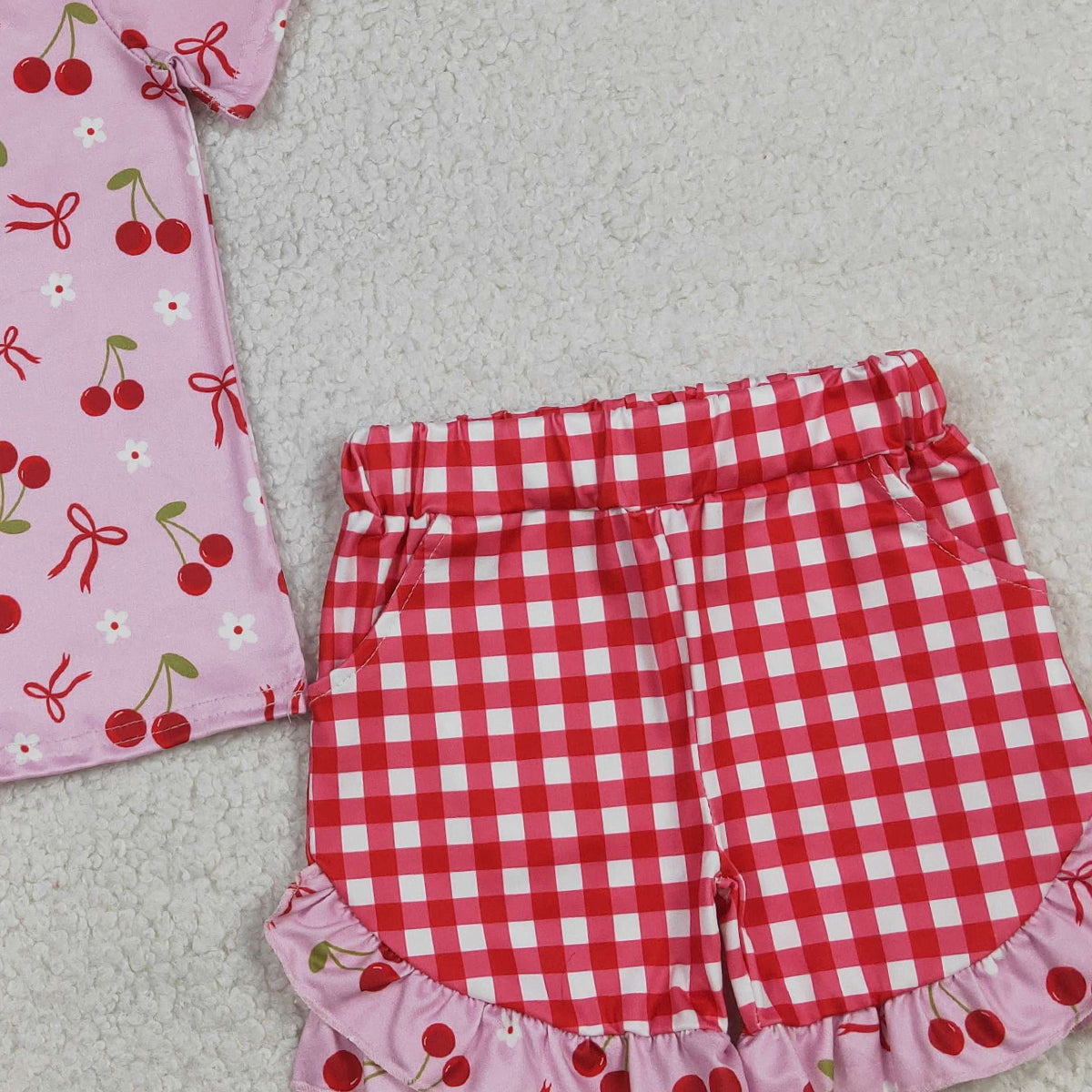 RTS NO MOQ GSSO3470 Baby Girls Cherry Blossom Print Top And Checked Ruffle Shorts Outfit Set Cute Children's Clothing