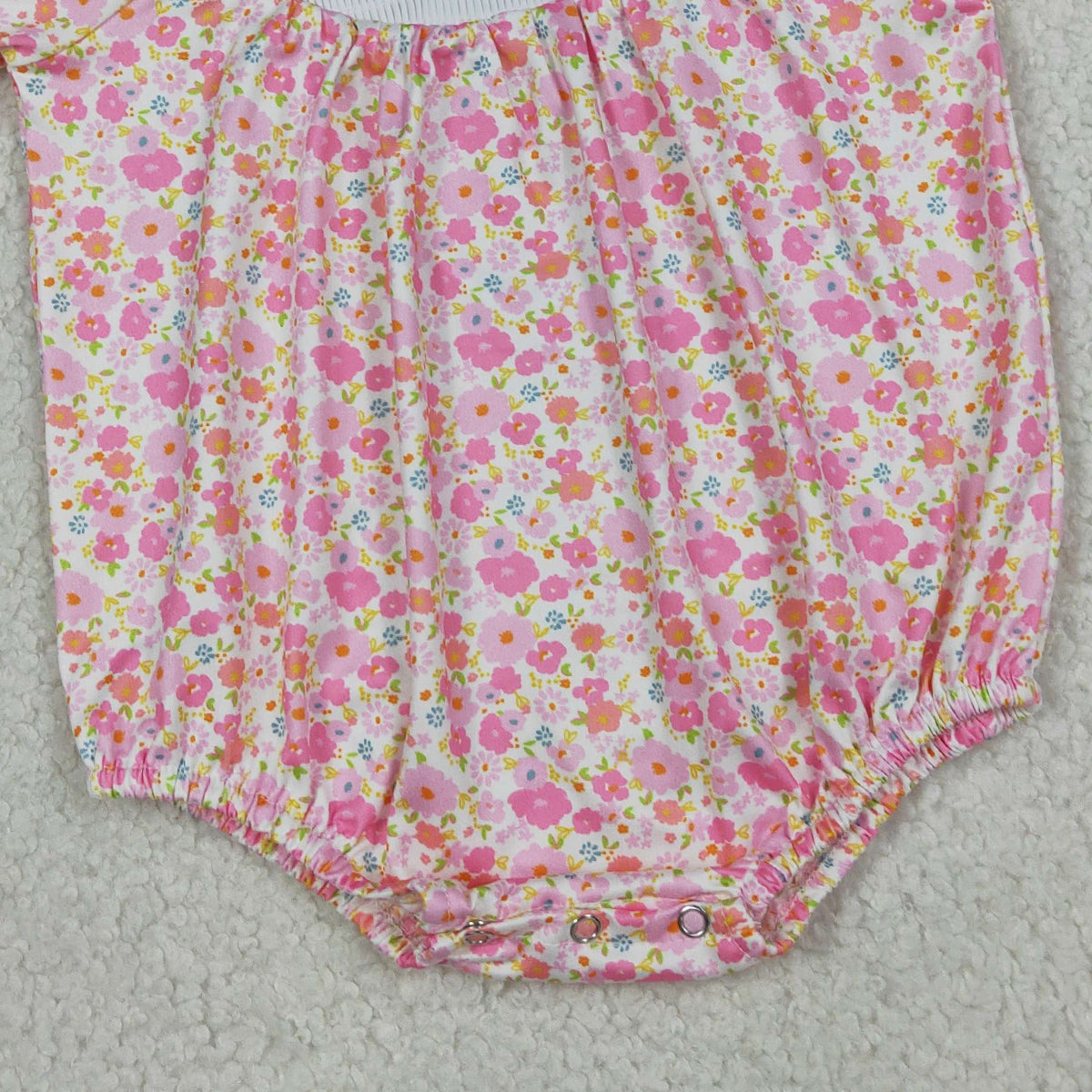 RTS NO MOQ SR3785 Baby Girls Pink Flowers Easter Ruffle Rompers Smocked Bow Rabbits Summer Outfit for Infants