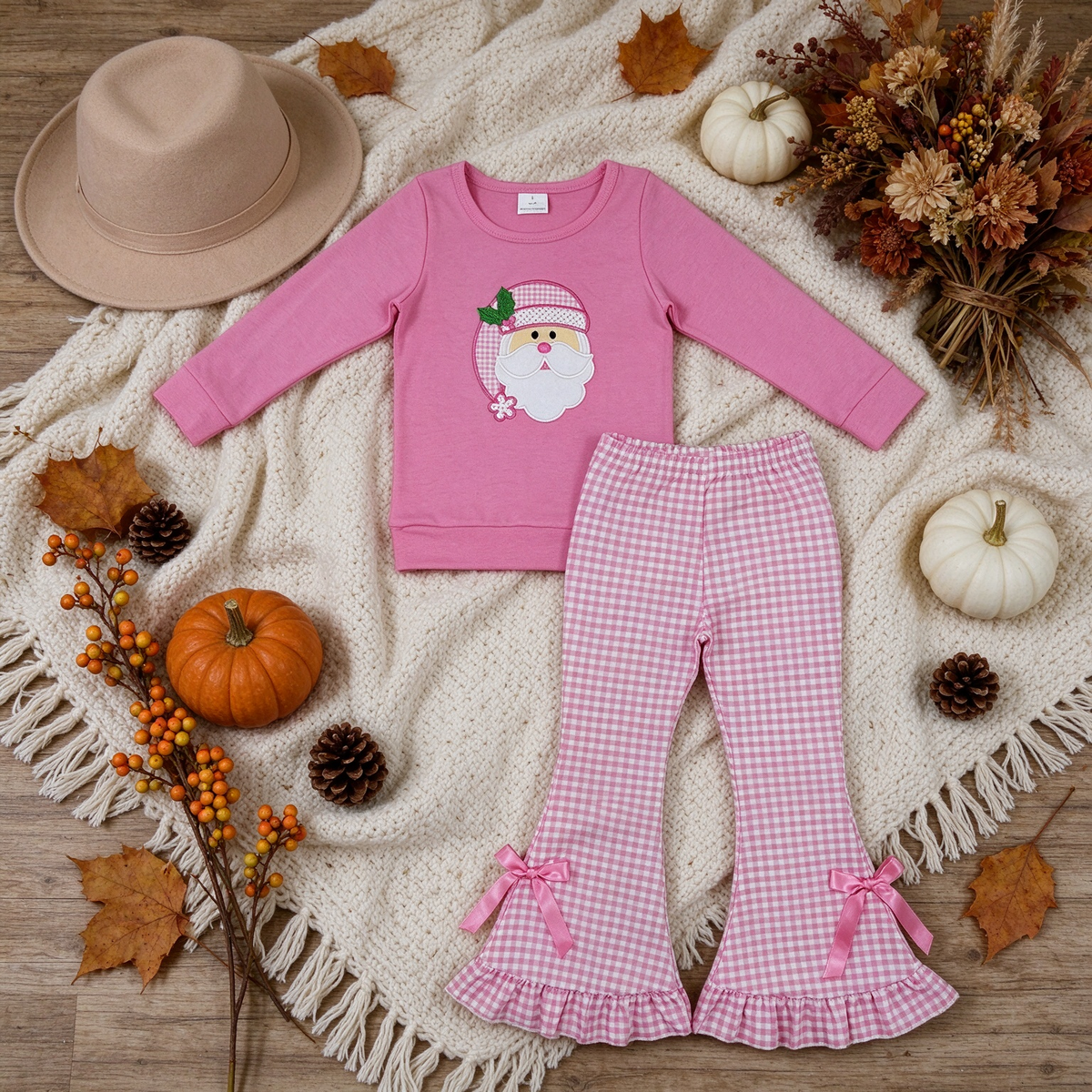 NEW RTS NO MOQ milk silk GLP3561 Embroidery Santa Baby Girls Holly Santa Long Sleeve Top Checked Flare Pant Casual Christmas Outfit