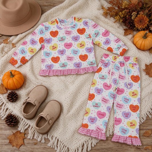 NEW RTS NO MOQ milk silk GLP3676 Baby Girls Valentines Heart Print Long Sleeve Ruffle Top And Drawstring Ruffle Pants Pajamas Clothes Set