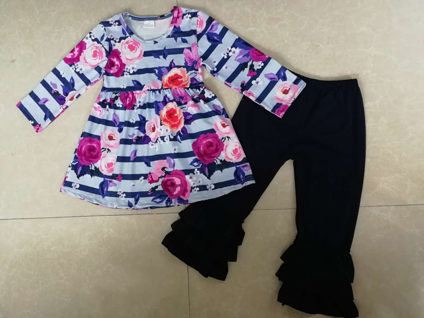 custom moq 5flowers top with black pantsruffle pants outifts winter outfits
