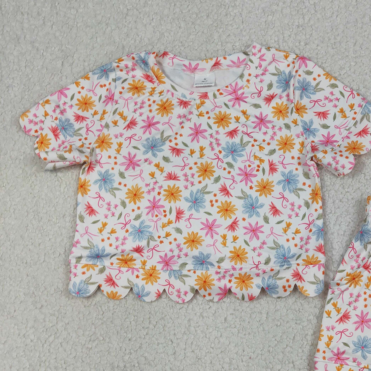 RTS NO MOQ GSSO3269 Baby Girls Short Sleeve Colorful Flowers Top with Scallop Edge Shorts Cute Outfit Set for Little Ones