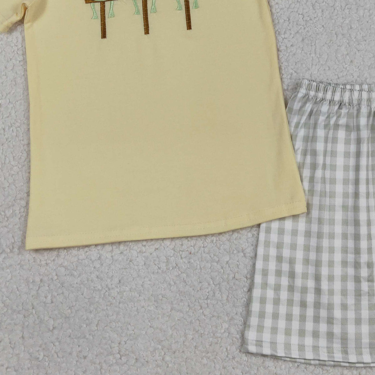 RTS NO MOQ BSSO1717 Embroidery Baby Boys Easter Outfit Crosses Top with Checked Shorts Cute Clothing