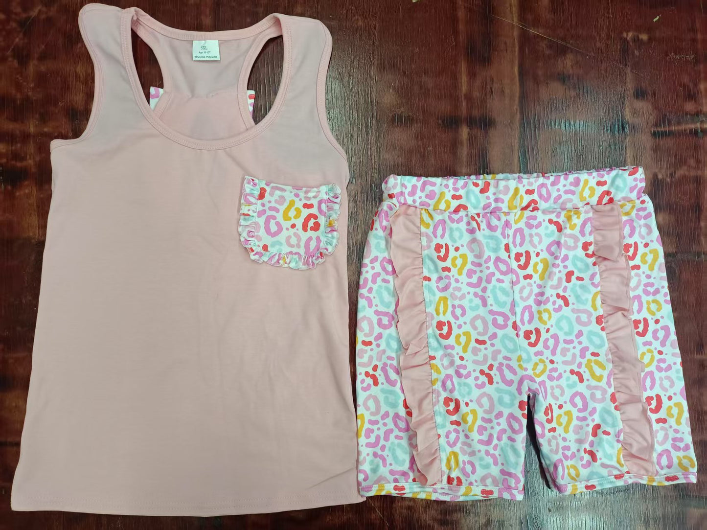 Custom moq 3 eta 6-7weeks baby girls clothes leopard sleeveless shorts sets