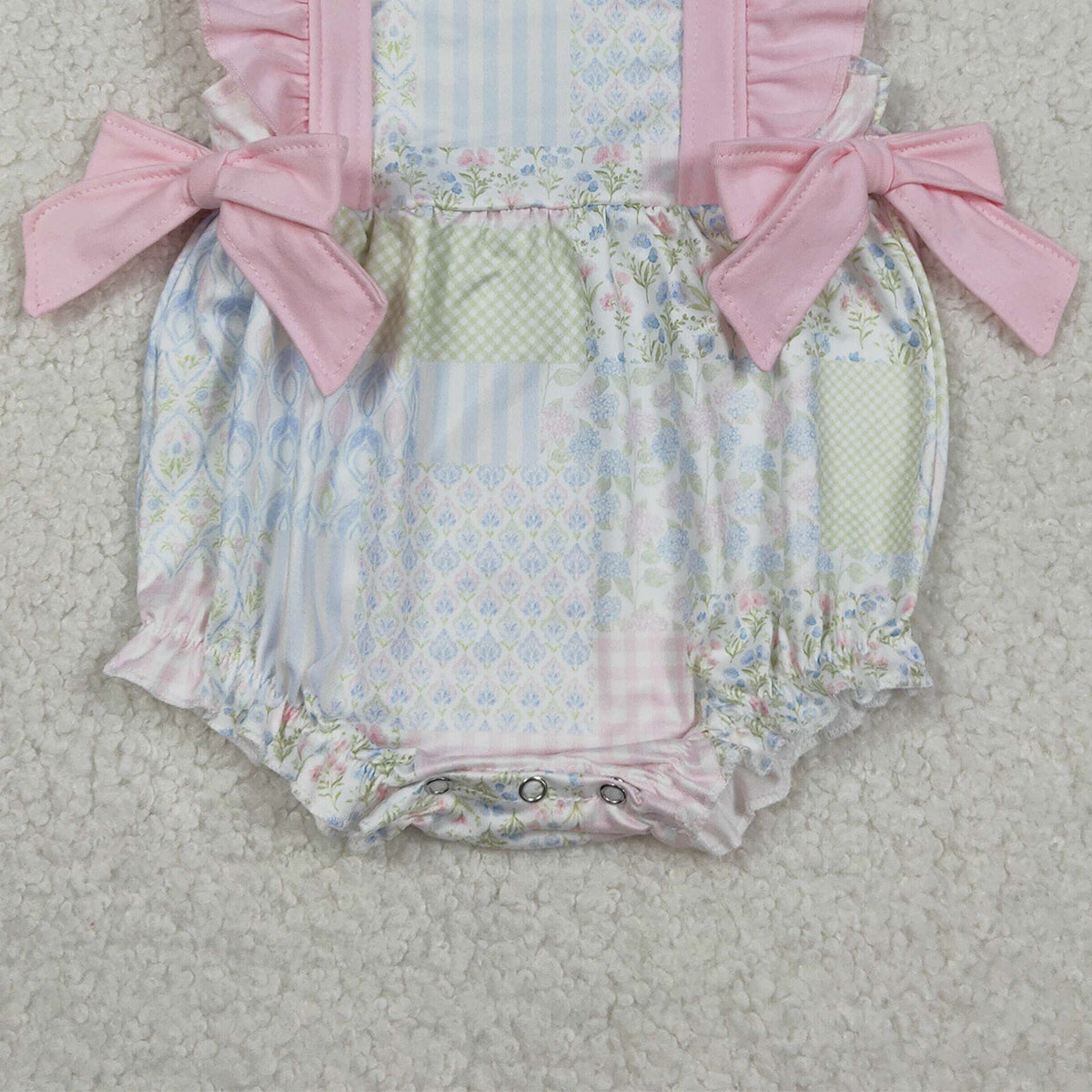 RTS NO MOQ SR3675 Baby Girls Pink Checked Rompers with Flutter Sleeves Bows And Ruffles for Infants