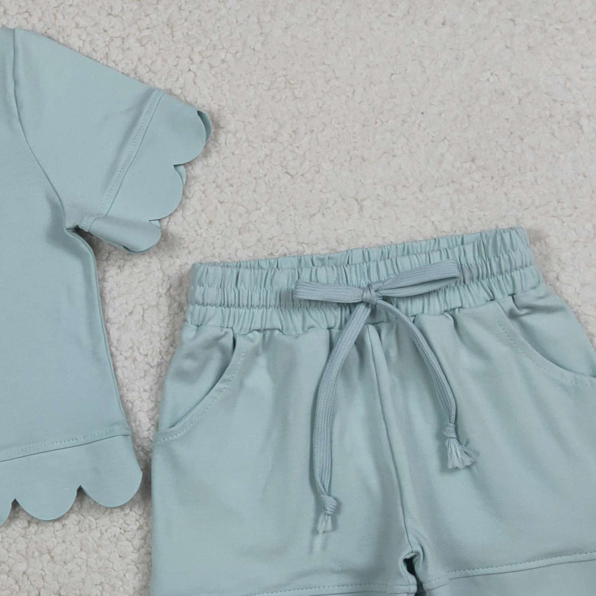 RTS NO MOQ GSSO3174 Baby Girls Light Blue Short Sleeve Shirt Top And Shorts Set Scallop Trim Outfit for Infants