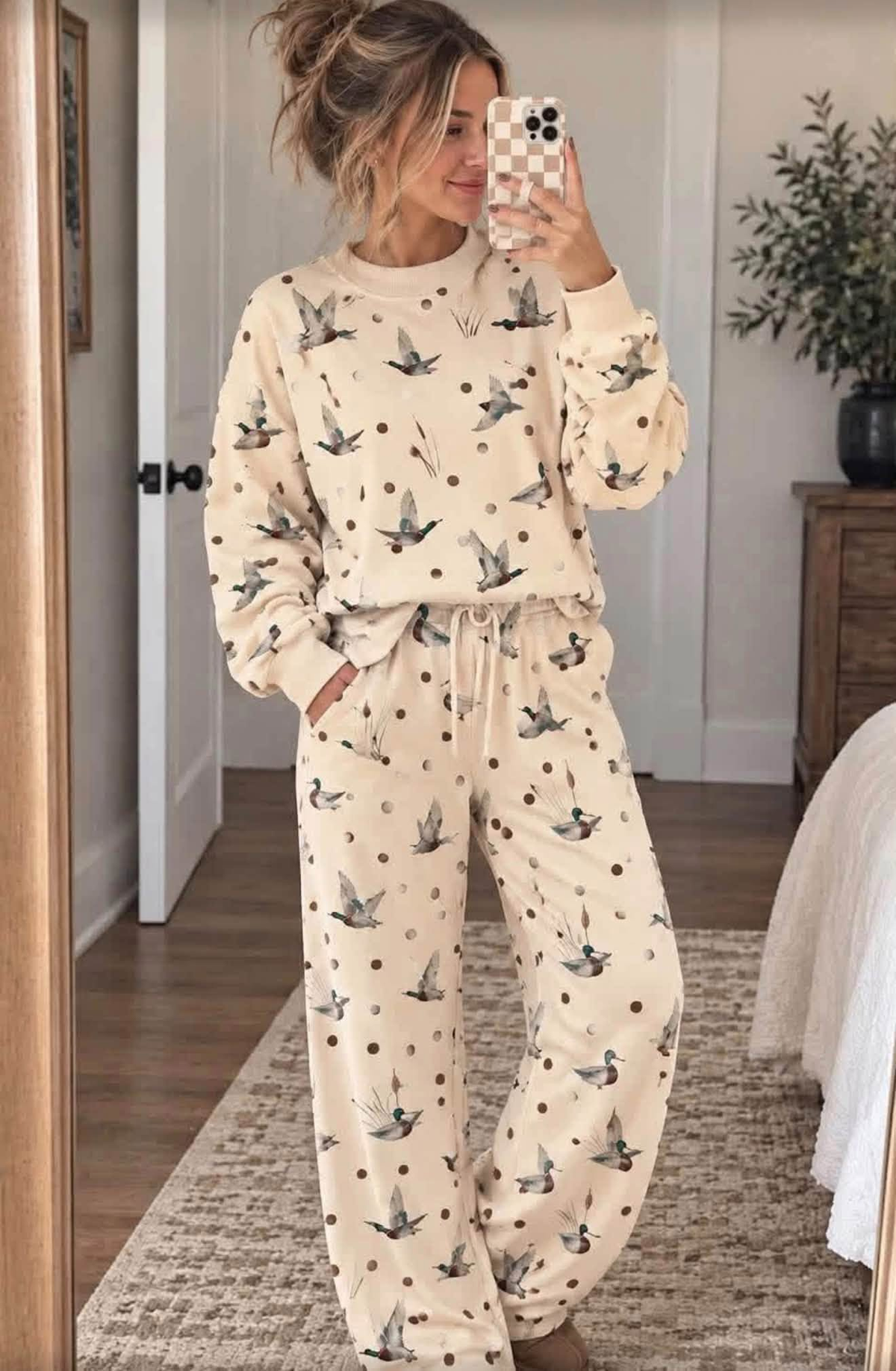 custom moq 5 mix size MARR0101 Adult Long Sleeve Crew Neck Top Drawstring Wide Leg Pant Set