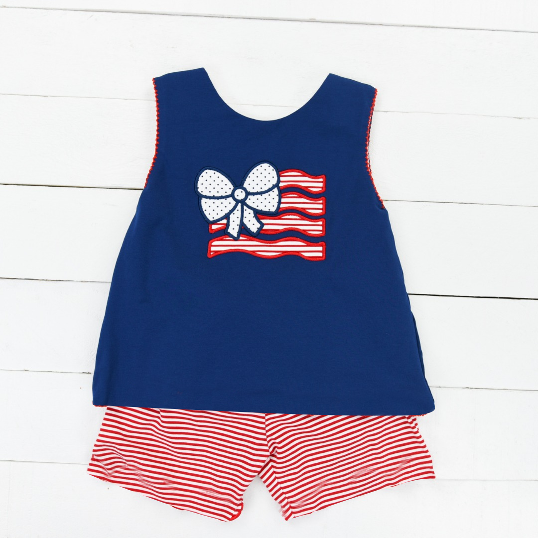 Bow-tie flag short-sleeved girl's suit