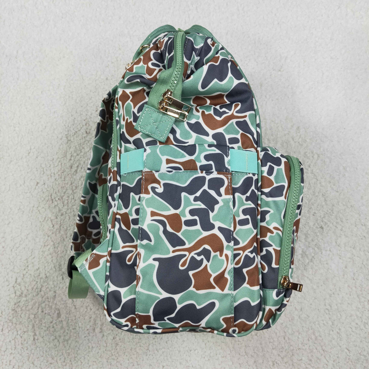 NEW RTS NO MOQ Bag BA0404 Embroidery Green Camo Embroidery Ducks Zipper Mommy Diaper Backpacks Bags