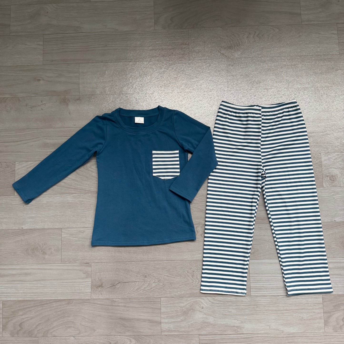 (Sample) No moq milk silk BLP1512 Baby Boys Navy Long Sleeve Pocket Top Stripe Pants Clothes Set Casual Outfit