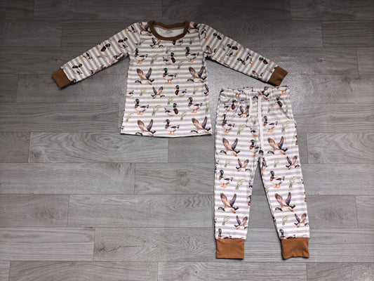 (Sample) No moq milk silk BLP1609（BT1970+P1251）Baby Boys Khaki Stripe Ducks Long Sleeve Top Pockets Joggers Set