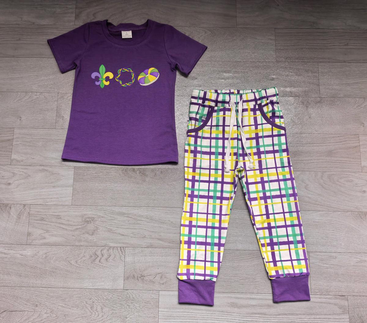 (Sample) No moq milk silk BSPO0722 Embroidery Baby Boys Purple Top Checked Pockets Jogger Set